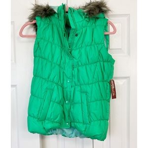 - Arizona jeans green faux fur vest size blarney xl 14-16